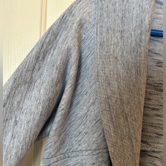 Aritzia Wilfred Diderot cocoon oversized cardigan ribbed cuffs and collar sz S - Picture 5 of 8